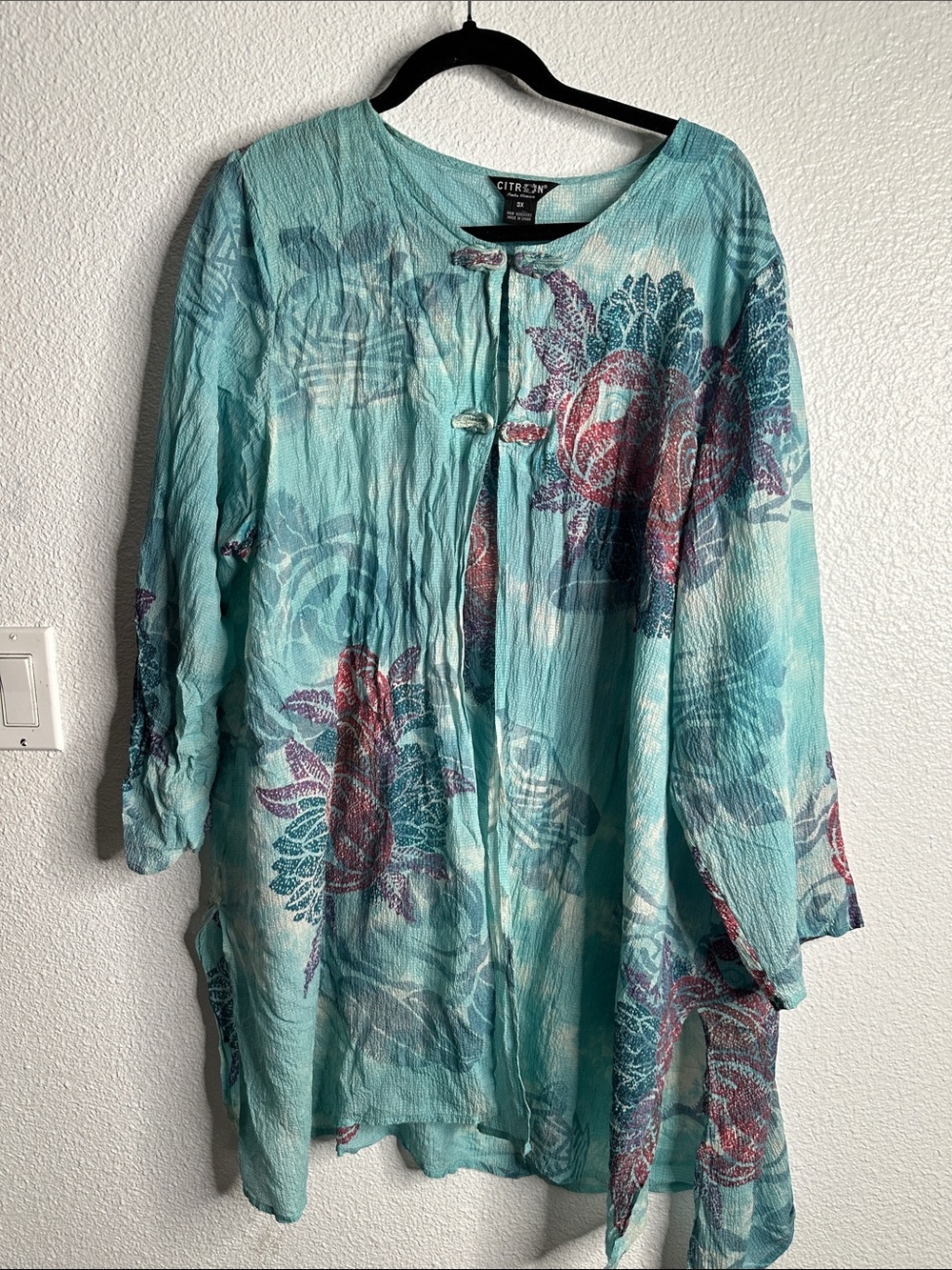Citron slilk Aqua and Magenta Floral Long Sleeve Tunic size 3x